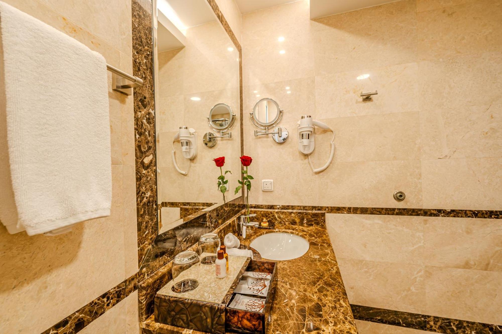 Braira Al Jubail Hotel Buitenkant foto