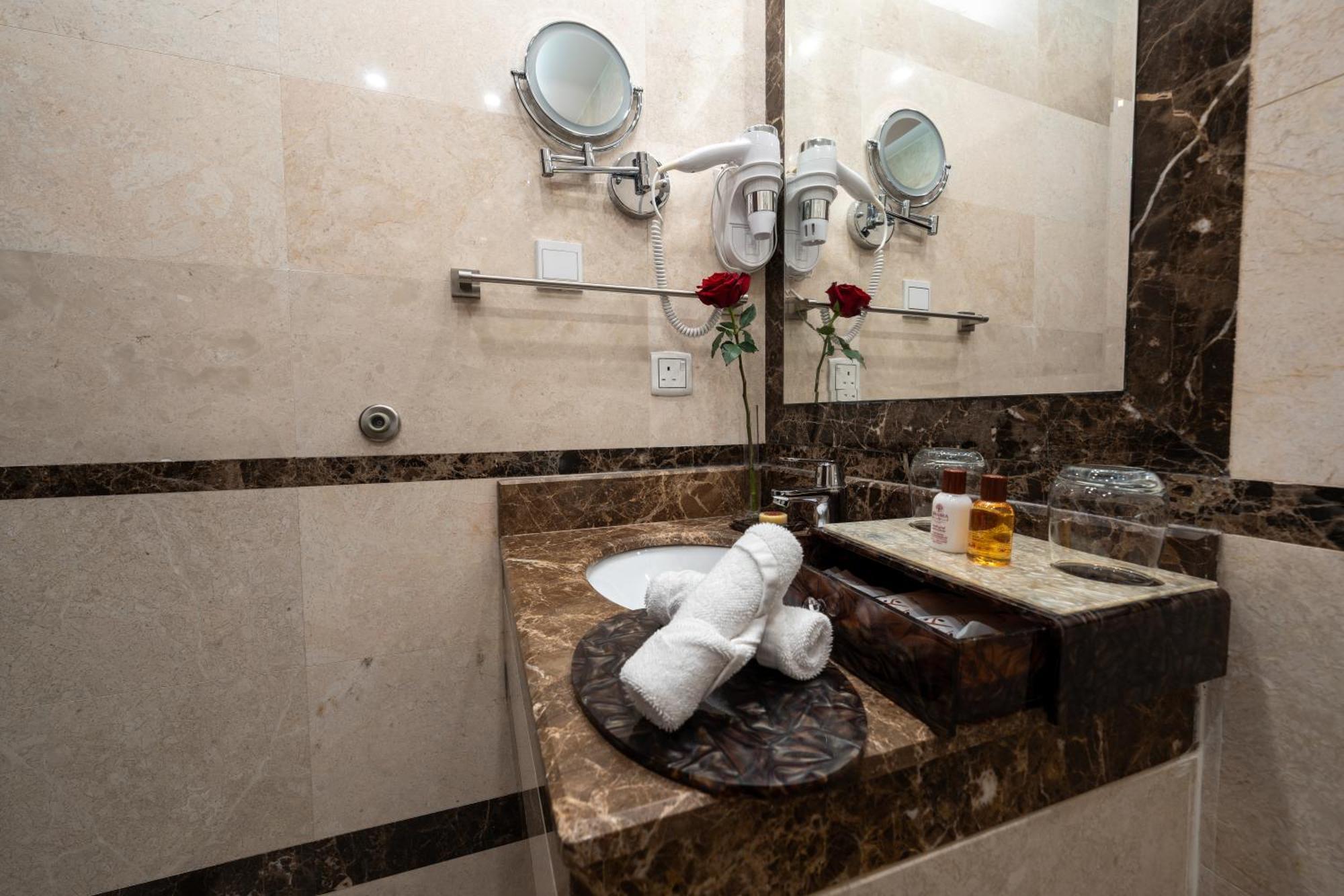 Braira Al Jubail Hotel Buitenkant foto